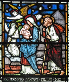 이집트에서 돌아오는 성가정_by Clayton and Bell_photo by Lawrence OP_in the Church of St Mary the Virgin in Freeland_England UK.jpg